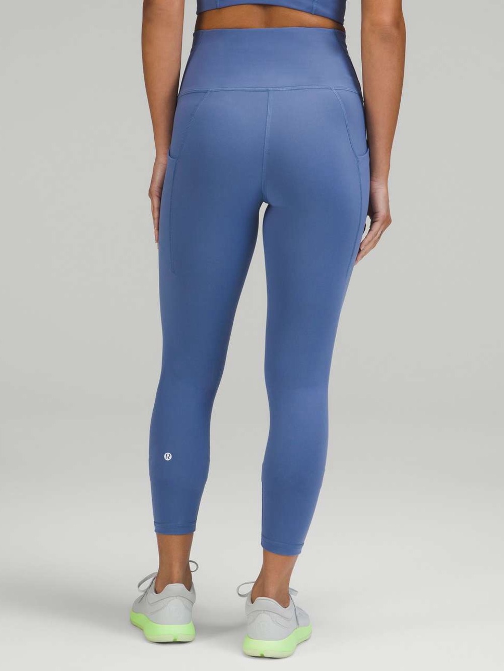 Lululemon Wunder Train High-Rise Tight with Pockets 25" in Water Drop Size 6